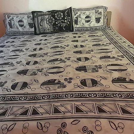 Batti Relax Point Villa & Rooms Batticaloa ภายนอก รูปภาพ
