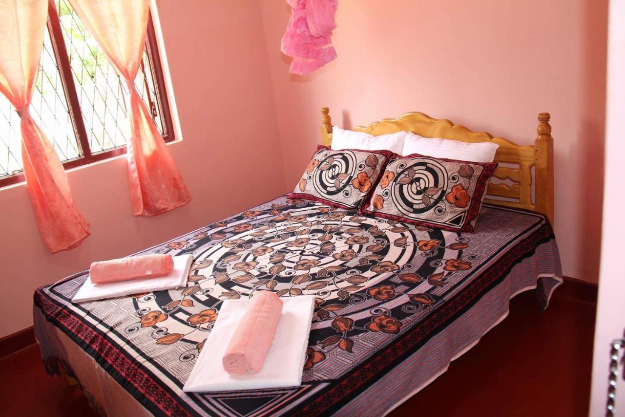 Batti Relax Point Villa & Rooms Batticaloa ภายนอก รูปภาพ