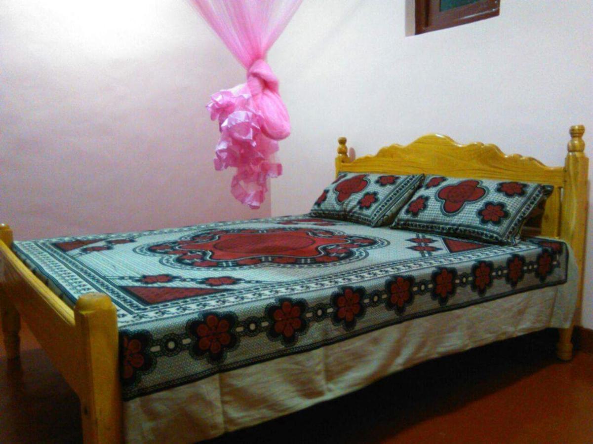 Batti Relax Point Villa & Rooms Batticaloa ภายนอก รูปภาพ