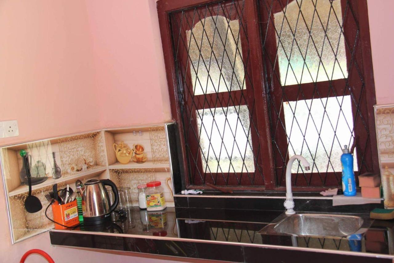 Batti Relax Point Villa & Rooms Batticaloa ภายนอก รูปภาพ