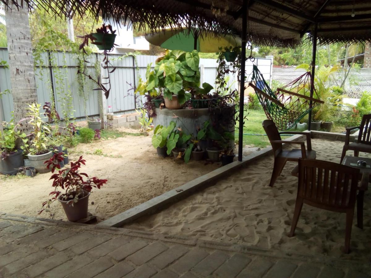 Batti Relax Point Villa & Rooms Batticaloa ภายนอก รูปภาพ